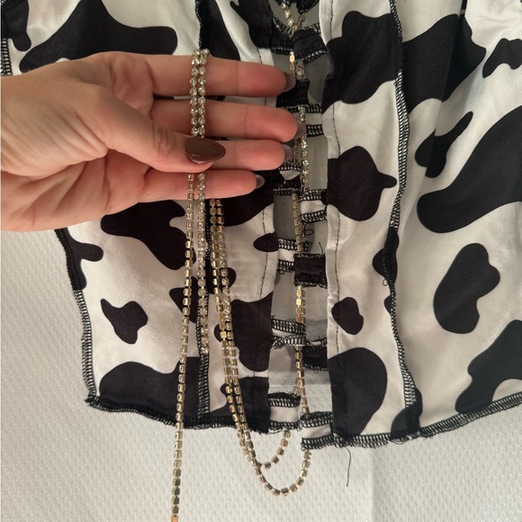 Cow Print Top - Picture 3 of 7